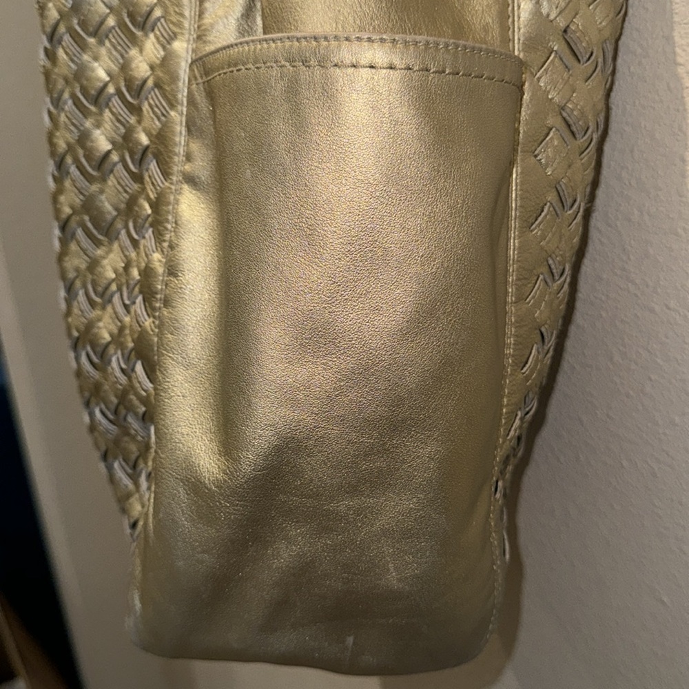COACH- North South Metallic Woven Leather Gold‎ Leather Shoulder Bag Tote F17099 - Picture 9 of 17